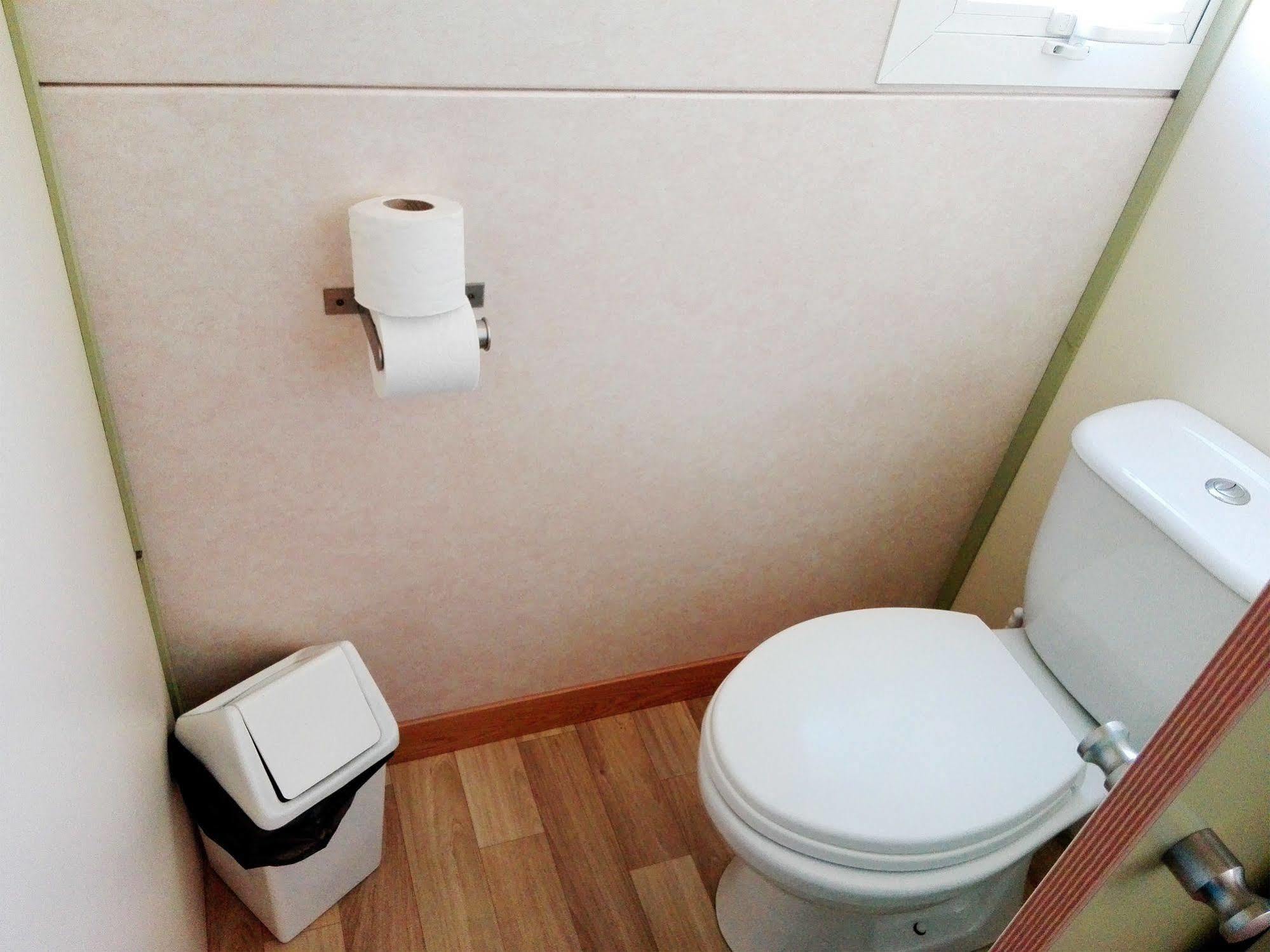 מלון נאזרה Orbitur Valado Bungalows Caravan Park מראה חיצוני תמונה