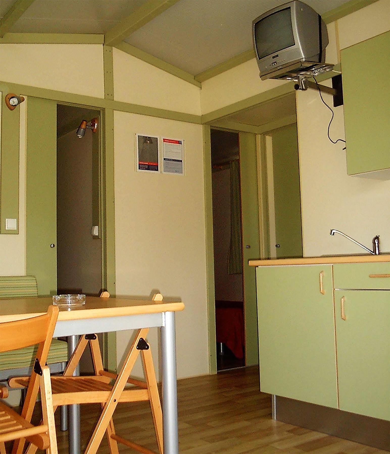 מלון נאזרה Orbitur Valado Bungalows Caravan Park מראה חיצוני תמונה
